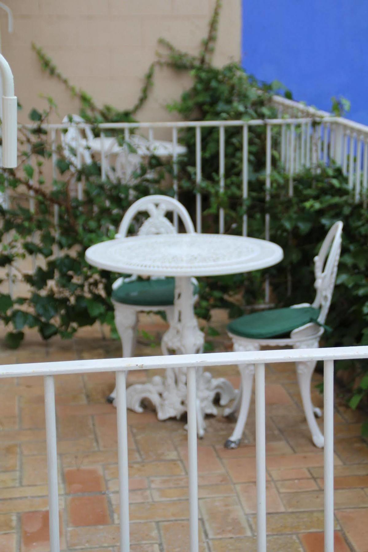 Hotel Medium Renaixenca Sitges Buitenkant foto