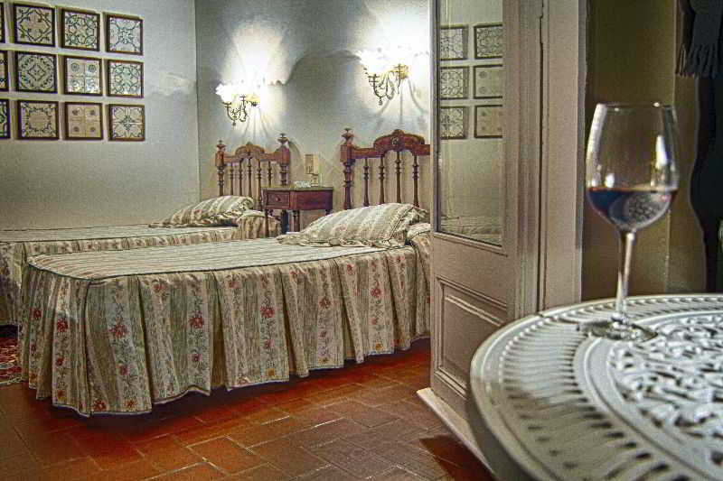 Hotel Medium Renaixenca Sitges Buitenkant foto